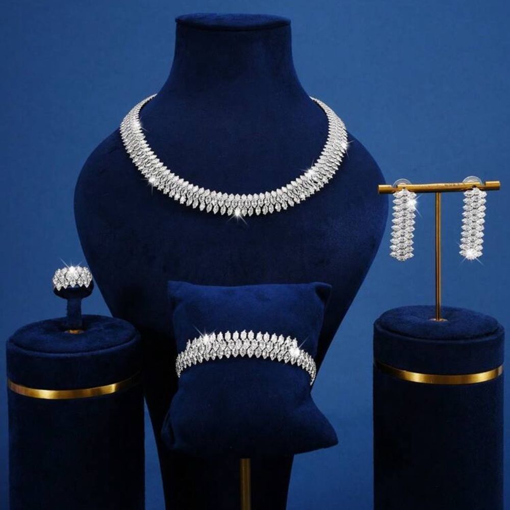 Dazzling Silver Necklace and Earring Set